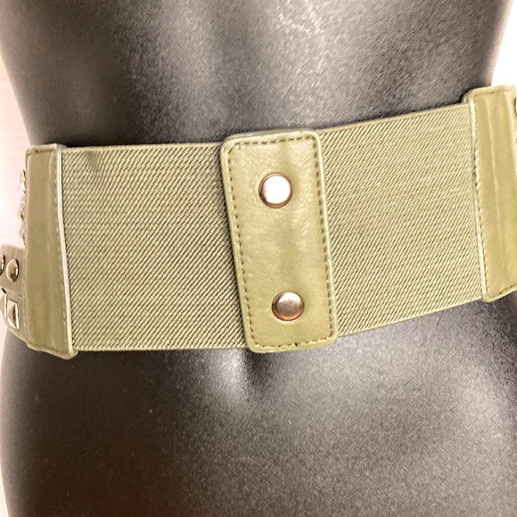 BEAUTIFUL BELT STUDDED EMBELLISHED DETAILS - Picture 8 of 14